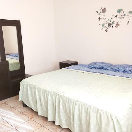 Julio House Hostel León Zewnętrze zdjęcie