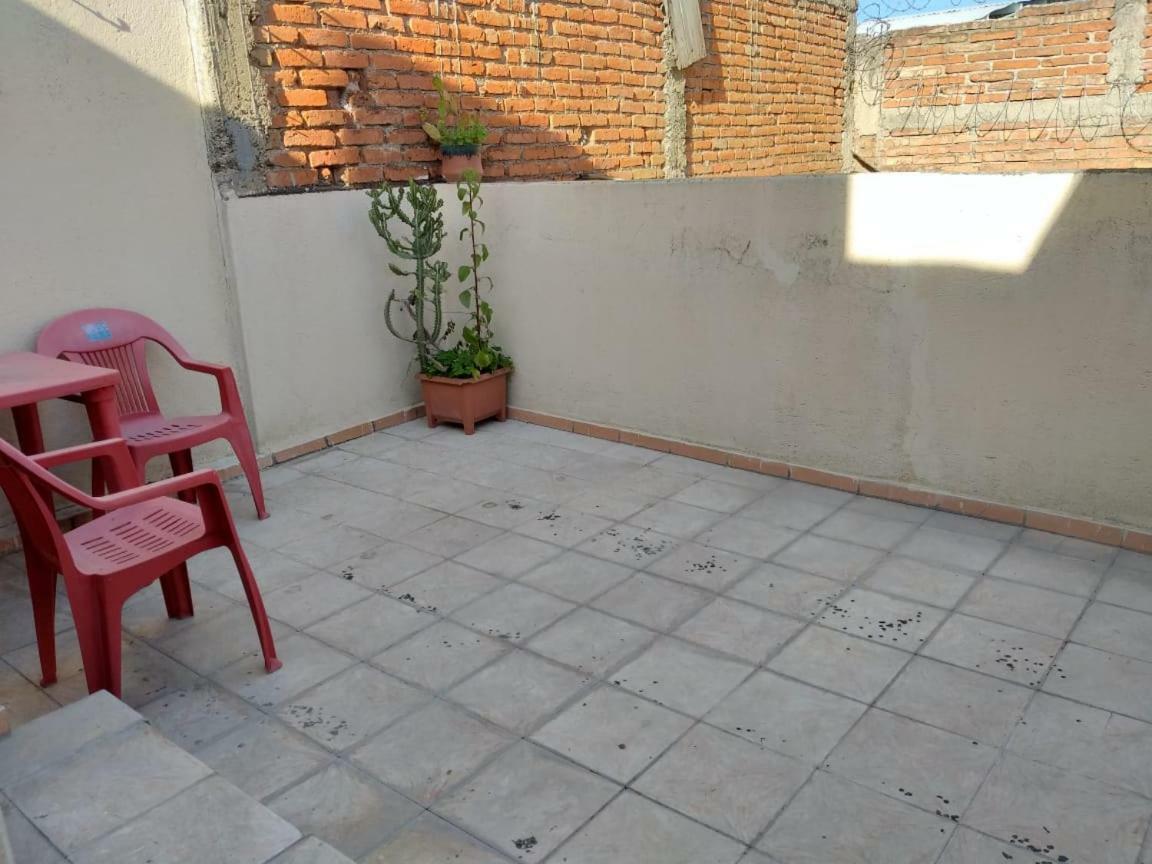 Julio House Hostel León Zewnętrze zdjęcie